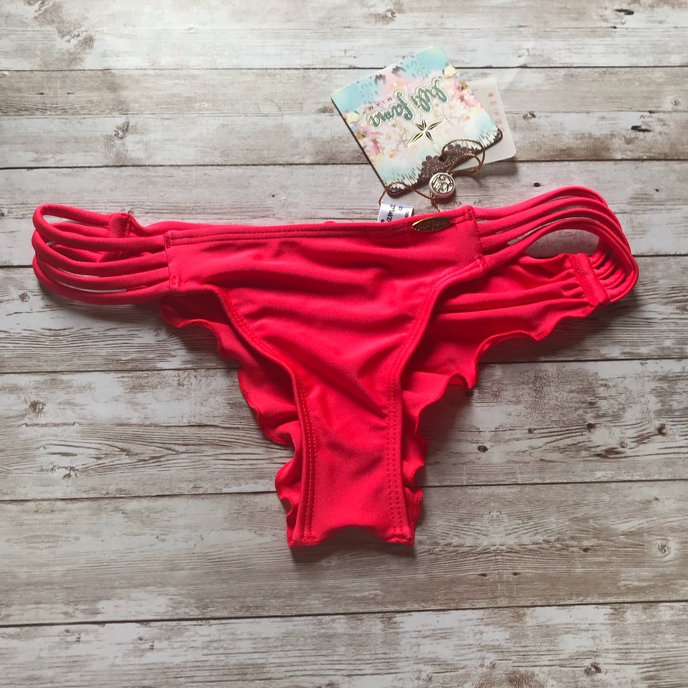 Luli fama bombshell red bottoms